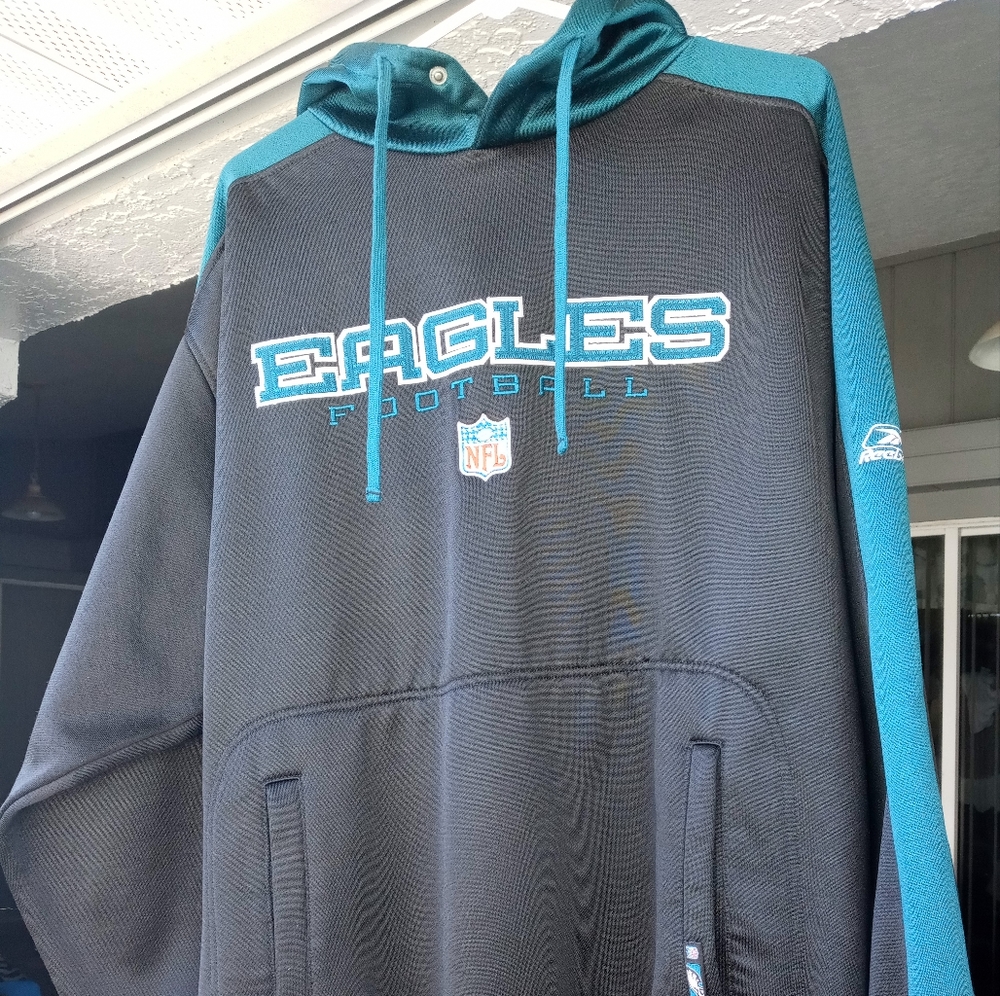 NFL TEAM APPAREL MENS Reebok Phila Eagles Pullover Hoodie sz LG